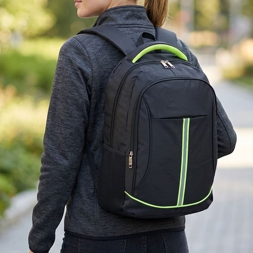 Mochila Nylon 26L com Bolso para Notebook