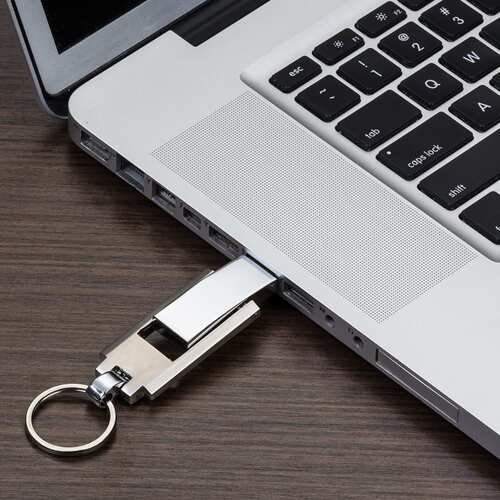 Pen Drive Hard Metal com Chaveiro 4GB